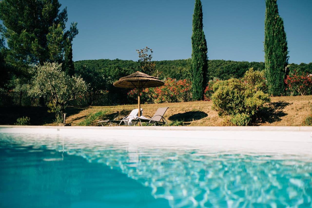 Clos Saint-Michel Resort & Spa Malaucene Exterior photo